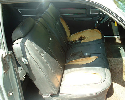 H2X9_front_seat_A87.jpg