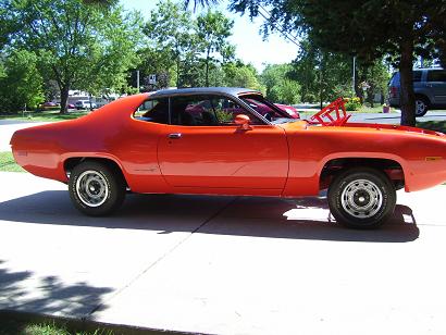 car 070.JPG