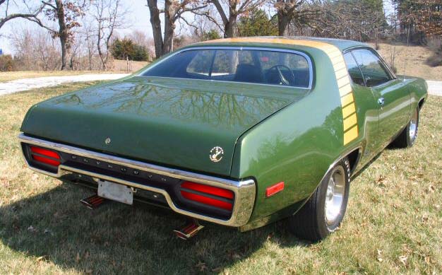 72-RR-new-tail-lights-03.jpg